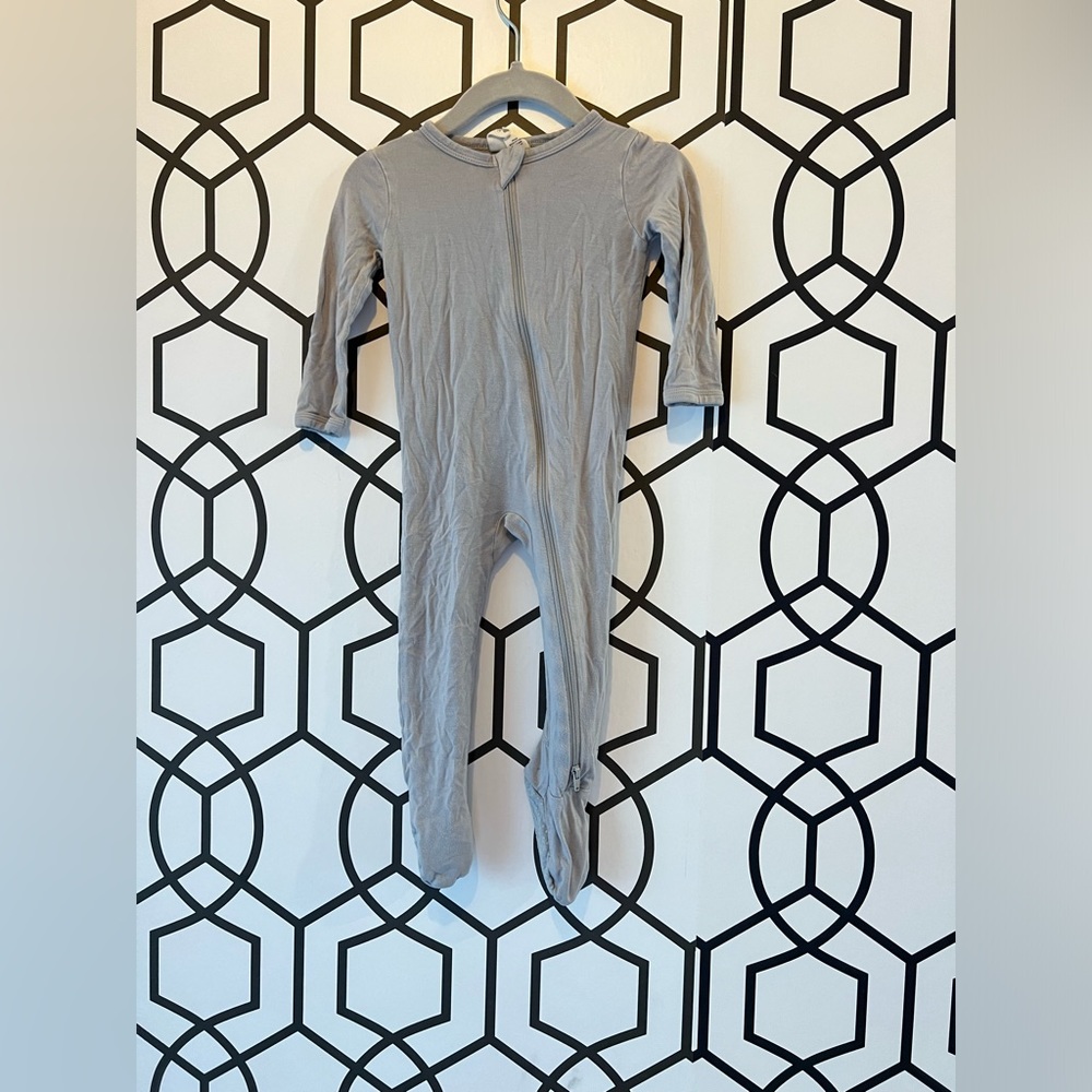 KYTE pajamas 6-12m